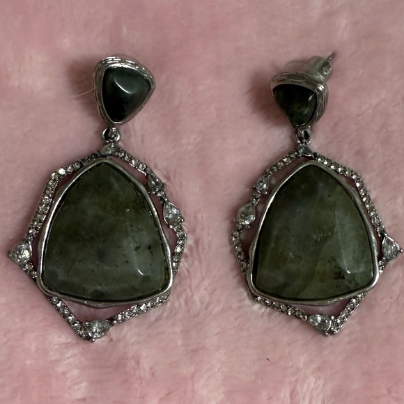 Chloe + Isabel Isle of Skye Statement Earrings - Picture 2 of 4